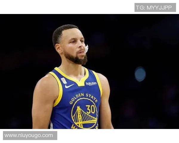 勇士与掘金精彩对决重播回顾赛场瞬间与精彩表现分析